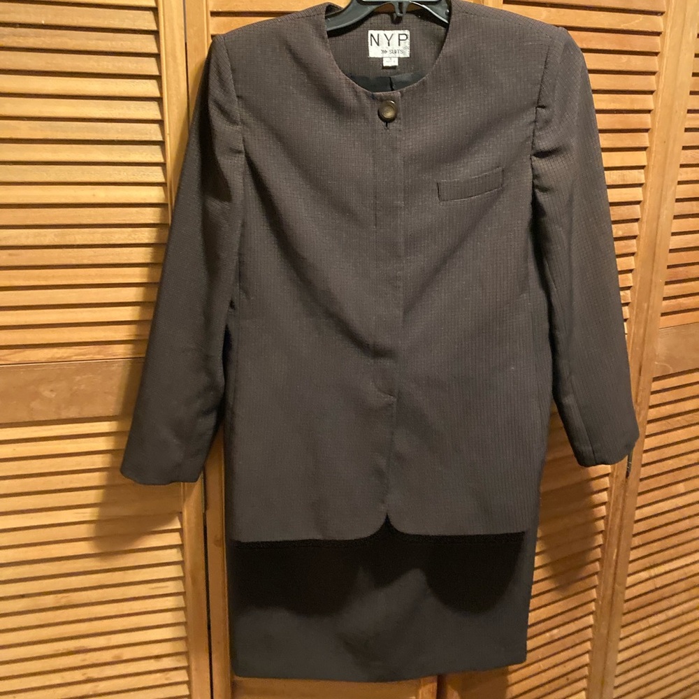 NYP Suits Black & Tan Skirt Suit